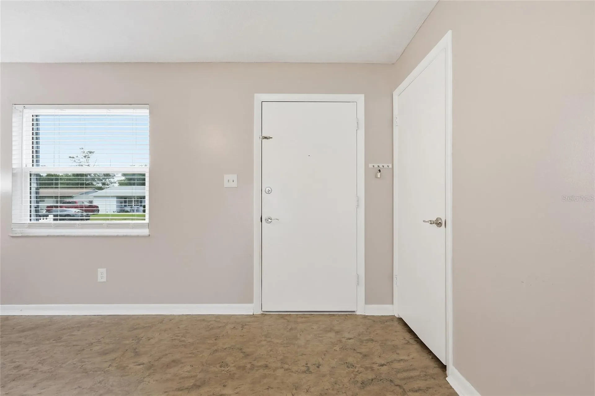 4048 Castlegate Drive Orlando FL 32839