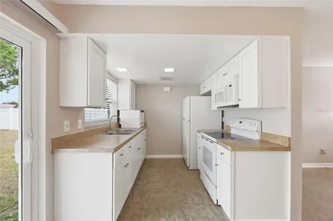 4048 Castlegate Drive Orlando FL 32839