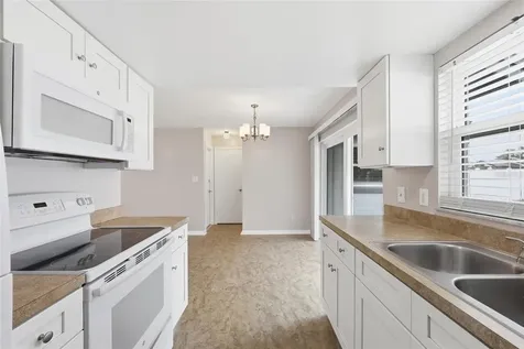4048 Castlegate Drive Orlando FL 32839