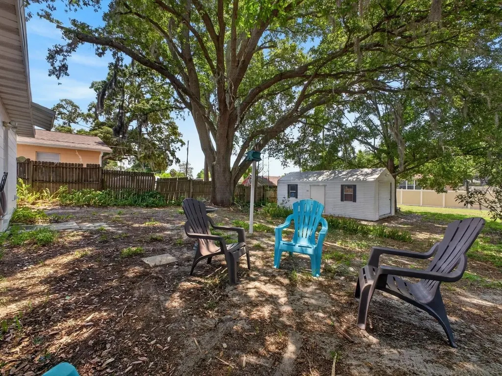115 E Palm Street Davenport FL 33837