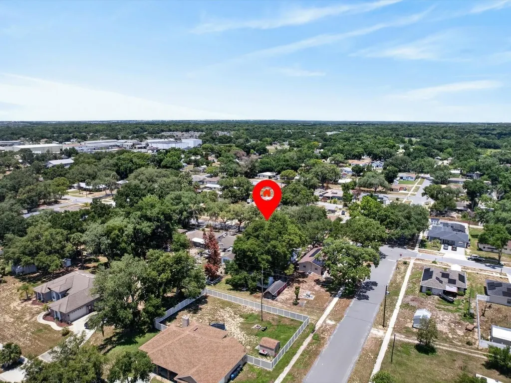 115 E Palm Street Davenport FL 33837