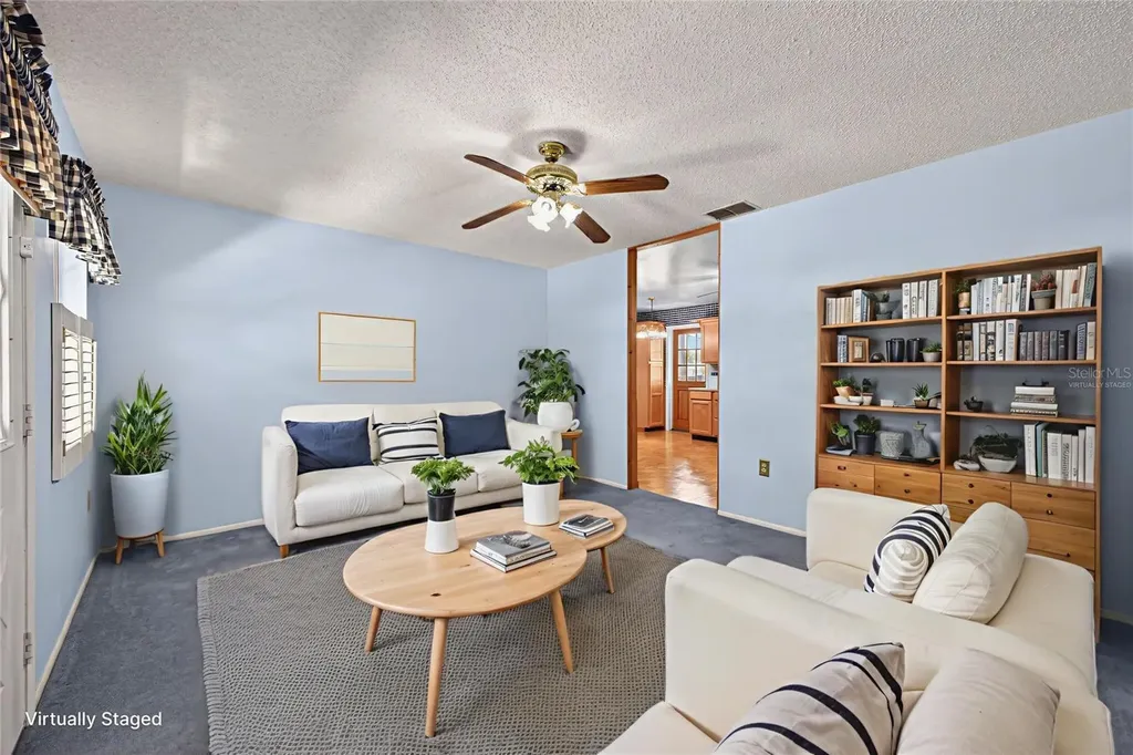 115 E Palm Street Davenport FL 33837