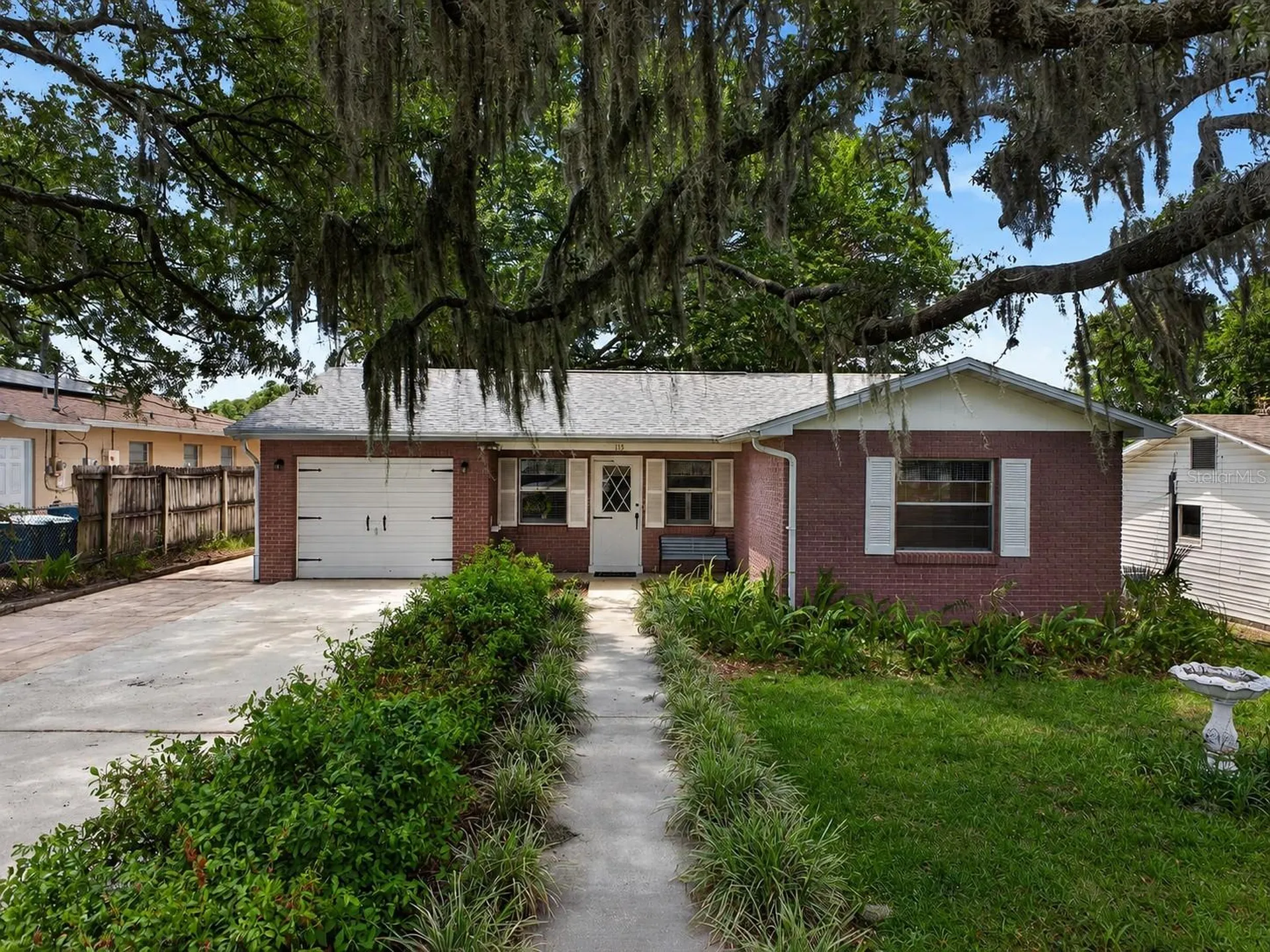 115 E Palm Street Davenport FL 33837