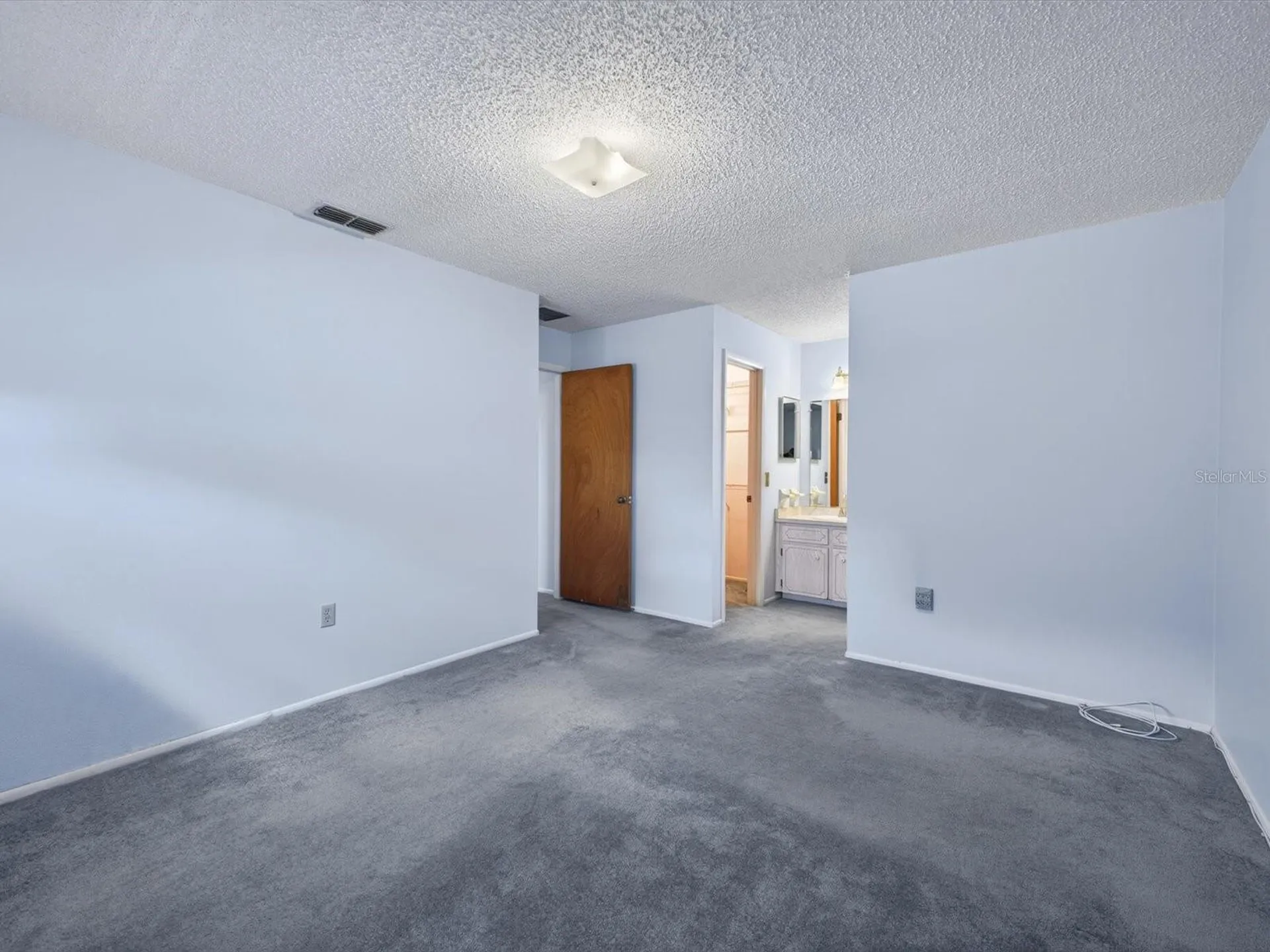 115 E Palm Street Davenport FL 33837