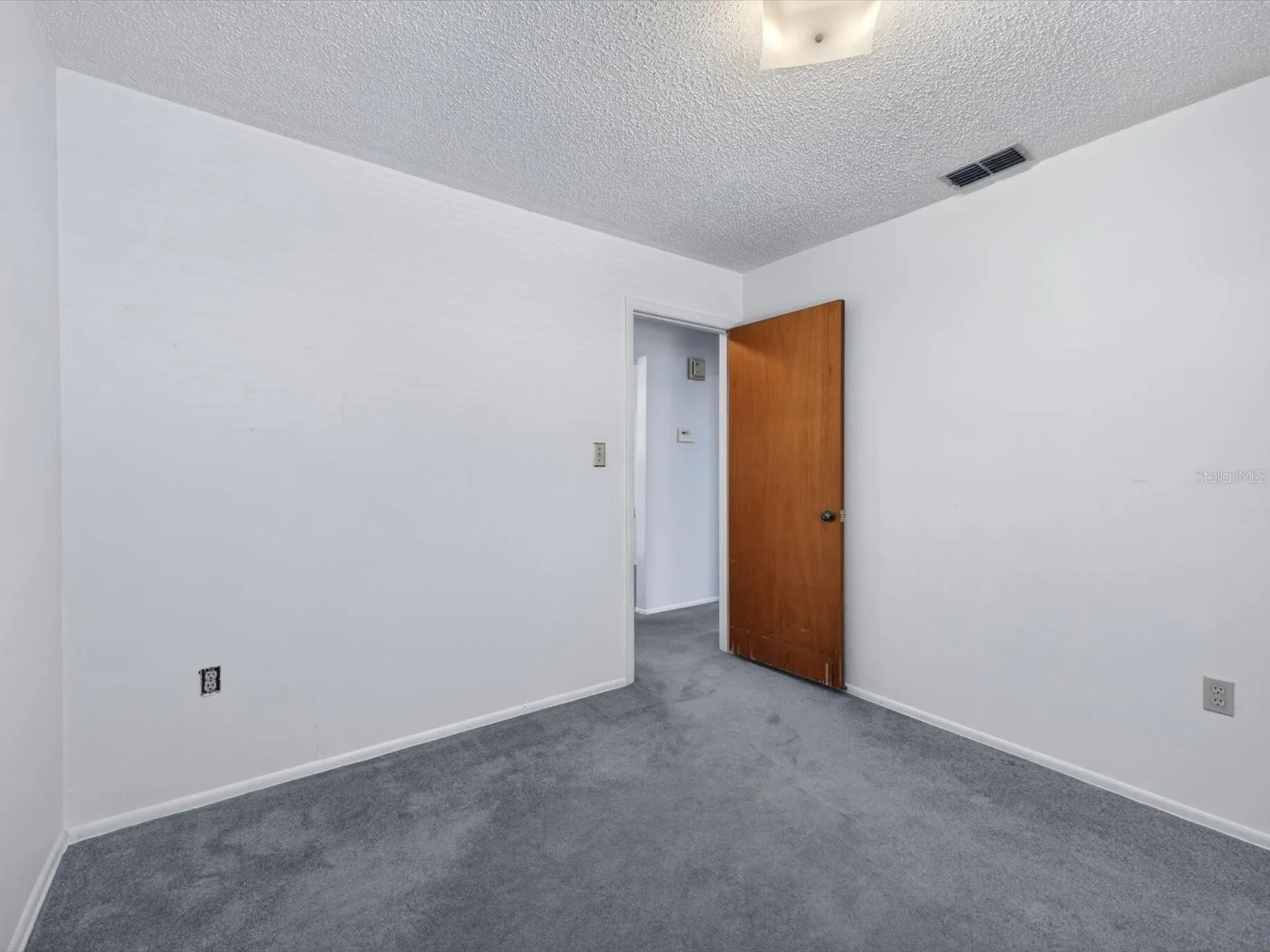 115 E Palm Street Davenport FL 33837