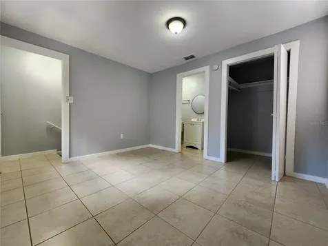 9037 6th Avenue Jacksonville FL 32208