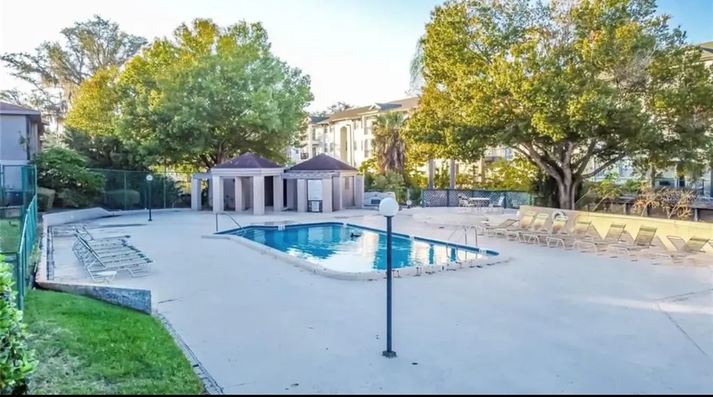 4014 Ashford Green Place Tampa FL 33613