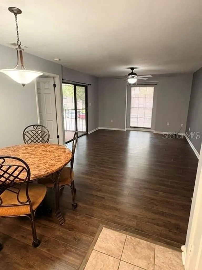 4014 Ashford Green Place Tampa FL 33613