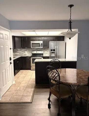4014 Ashford Green Place Tampa FL 33613