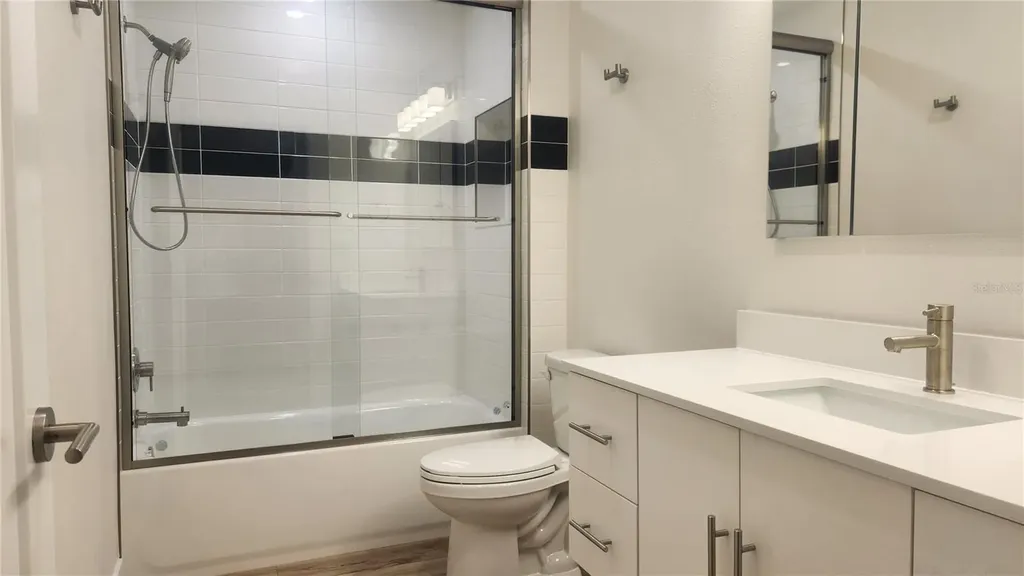 2117 5th Street Sarasota FL 34237