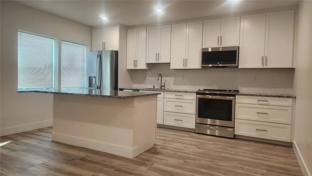 2117 5th Street Sarasota FL 34237