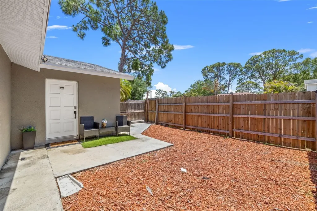 6802 Cresthill Court Tampa FL 33615
