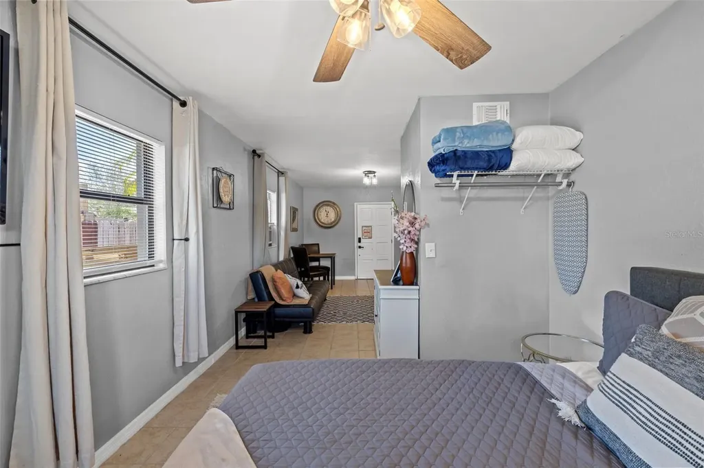 6802 Cresthill Court Tampa FL 33615