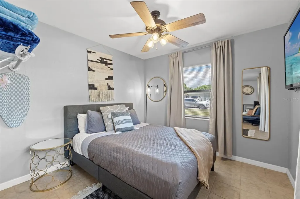 6802 Cresthill Court Tampa FL 33615
