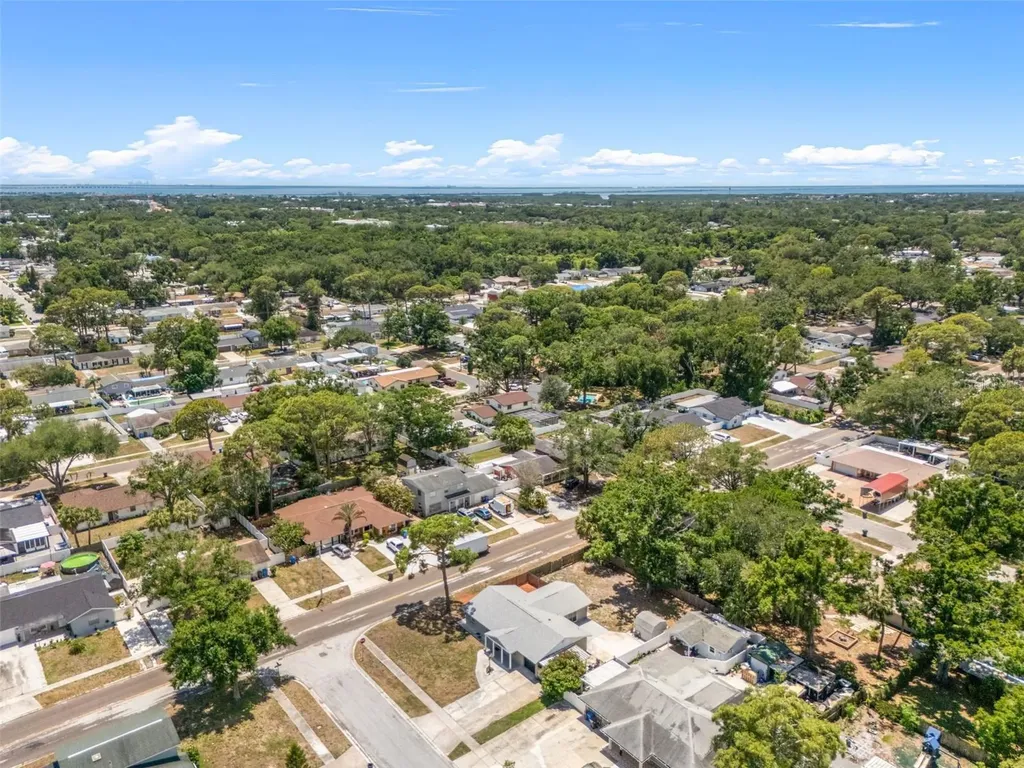 6802 Cresthill Court Tampa FL 33615