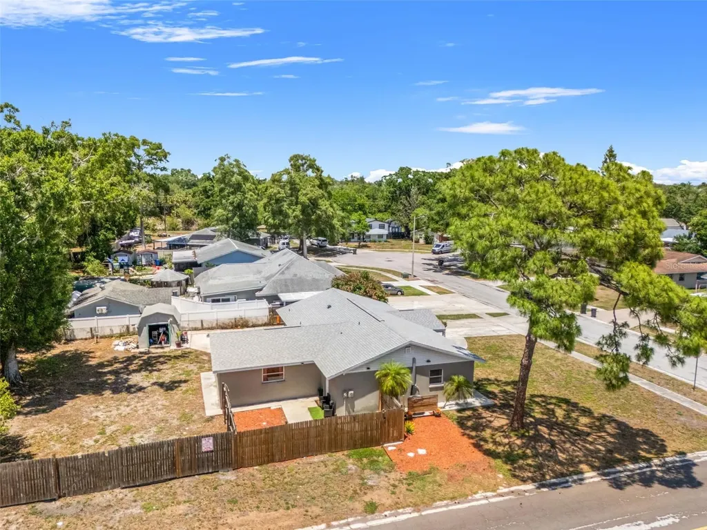 6802 Cresthill Court Tampa FL 33615