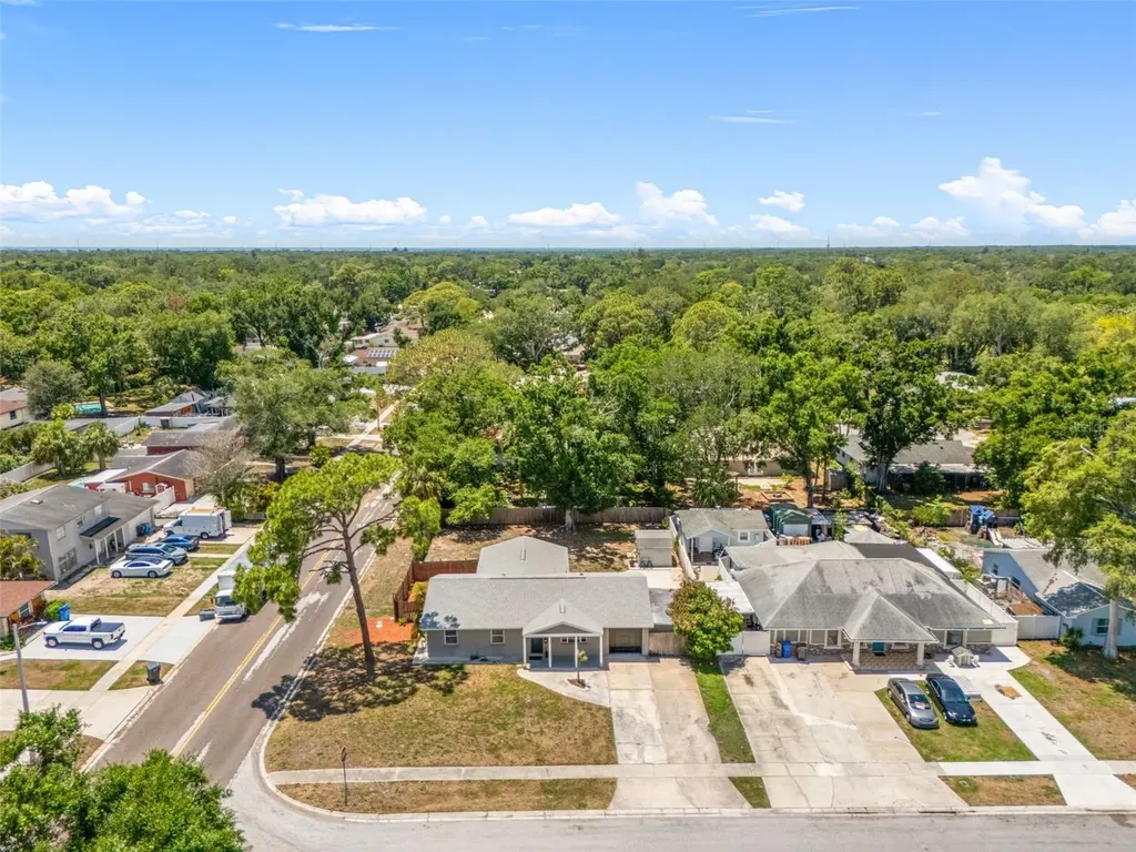 6802 Cresthill Court Tampa FL 33615