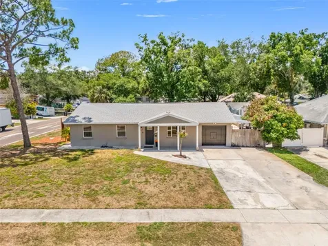6802 Cresthill Court Tampa FL 33615