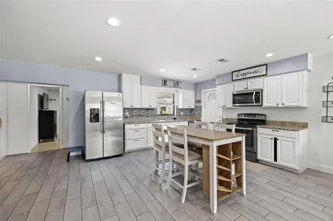 6802 Cresthill Court Tampa FL 33615