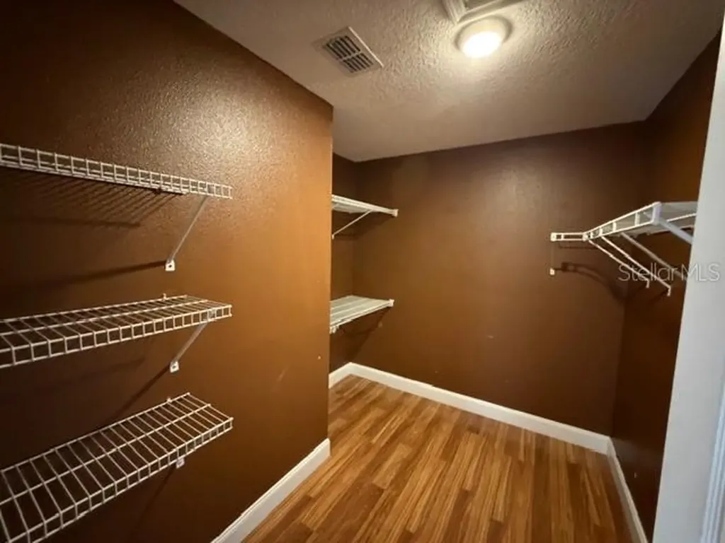 1235 Odoniel Loop S Lakeland FL 33809