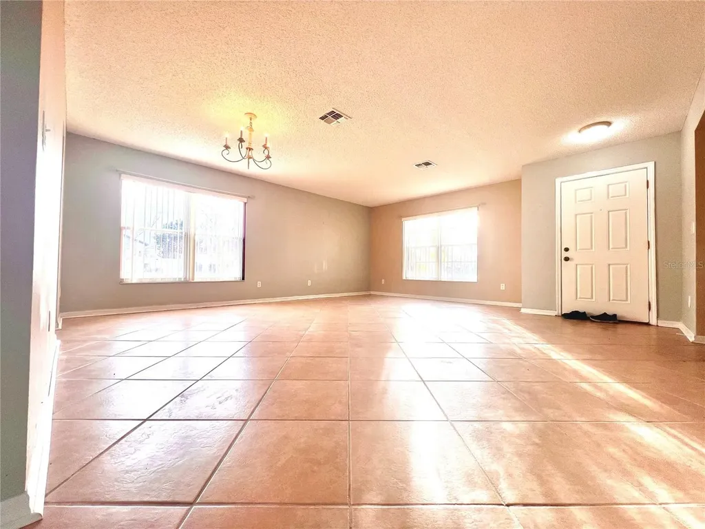 707 Battery Pointe Drive Orlando FL 32828