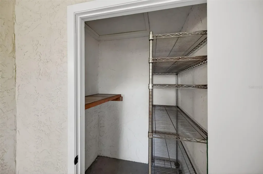 1012 Hammock Pine Boulevard Clearwater FL 33761