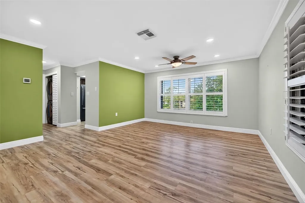 1012 Hammock Pine Boulevard Clearwater FL 33761