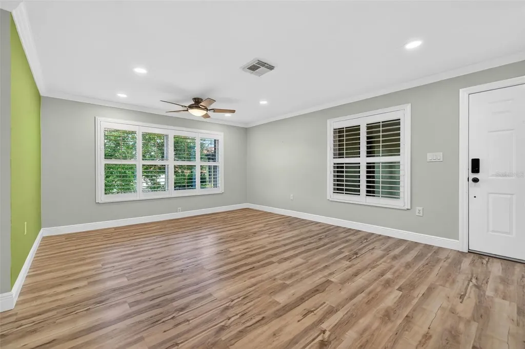 1012 Hammock Pine Boulevard Clearwater FL 33761