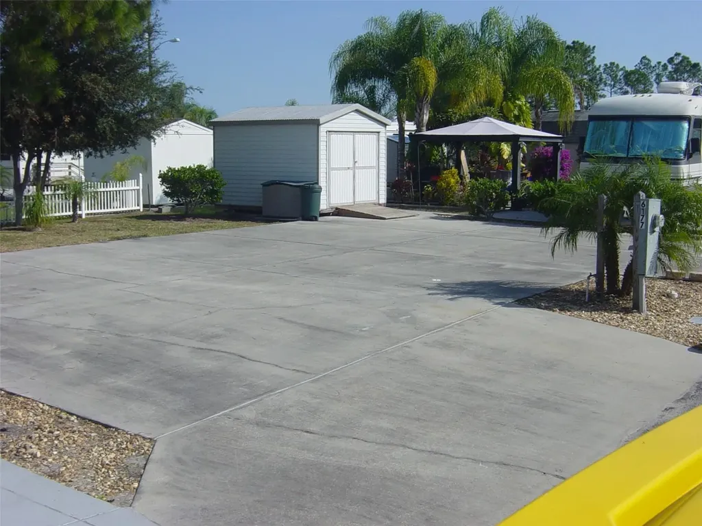6177 Parkway E St Cloud FL 34771