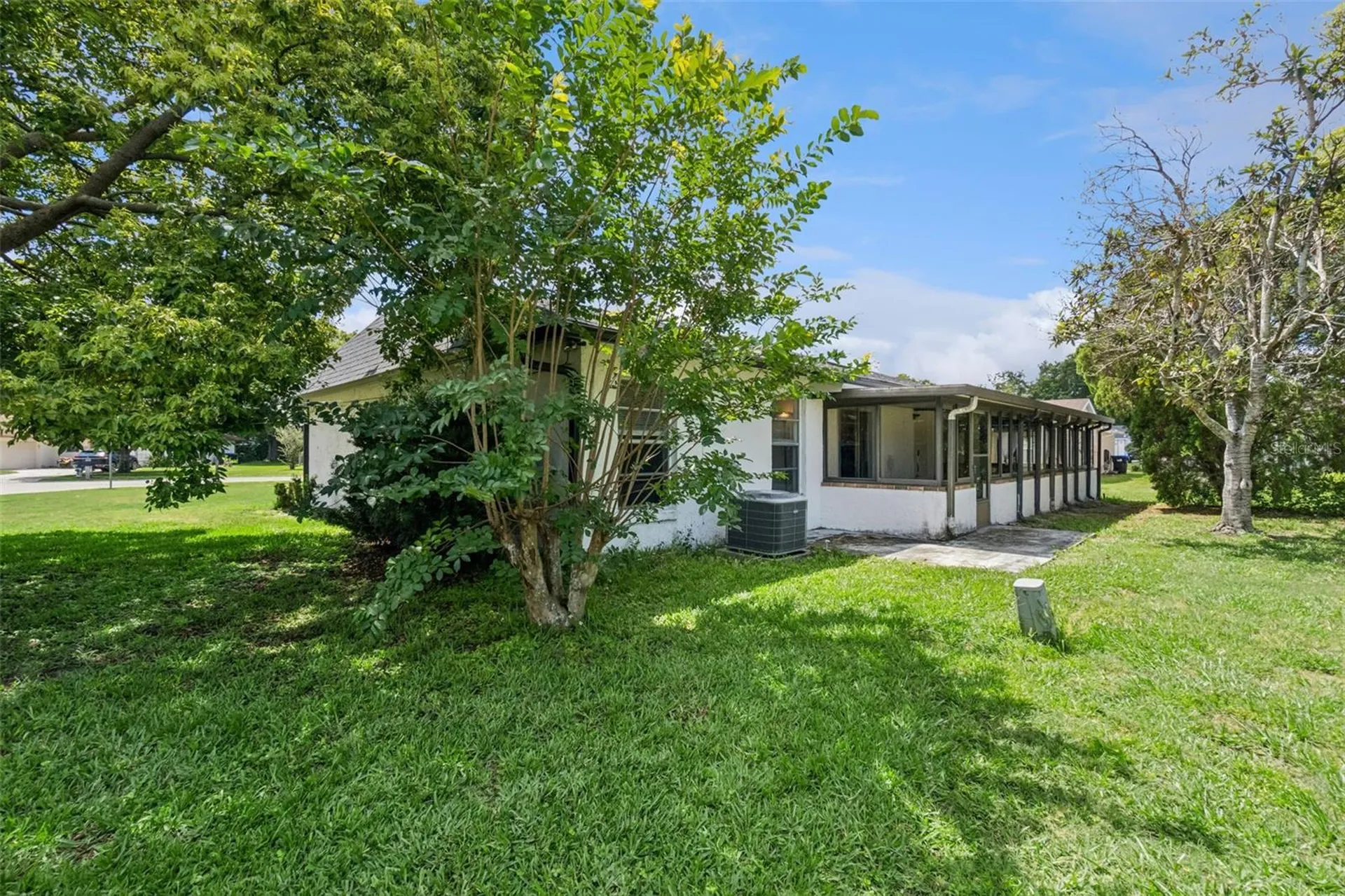 10044 Garrison Lane Orlando FL 32821