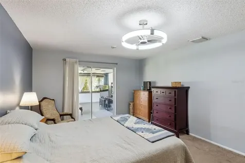 10044 Garrison Lane Orlando FL 32821