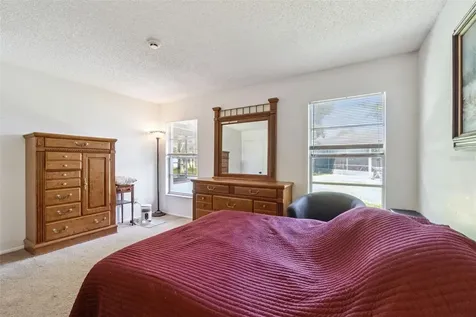 10044 Garrison Lane Orlando FL 32821
