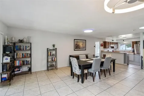 10044 Garrison Lane Orlando FL 32821