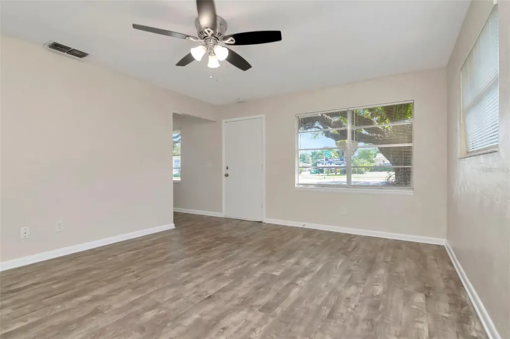 126 Kingsway Road Brandon FL 33510