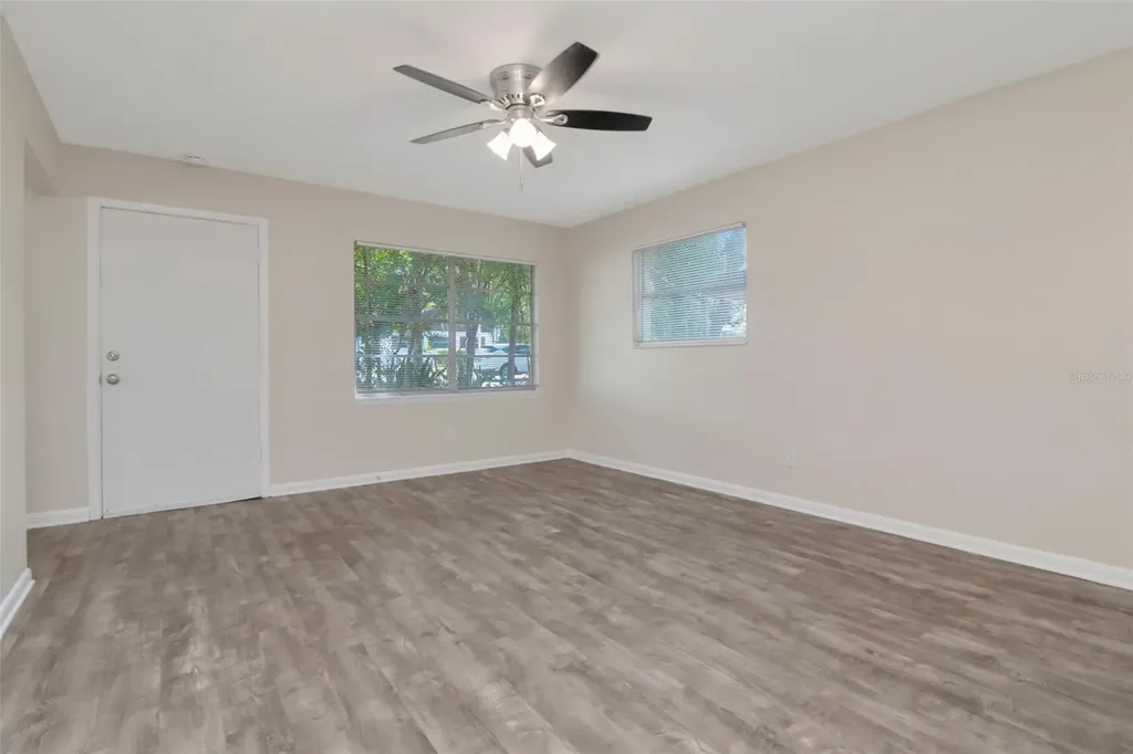 126 Kingsway Road Brandon FL 33510