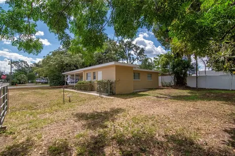 126 Kingsway Road Brandon FL 33510
