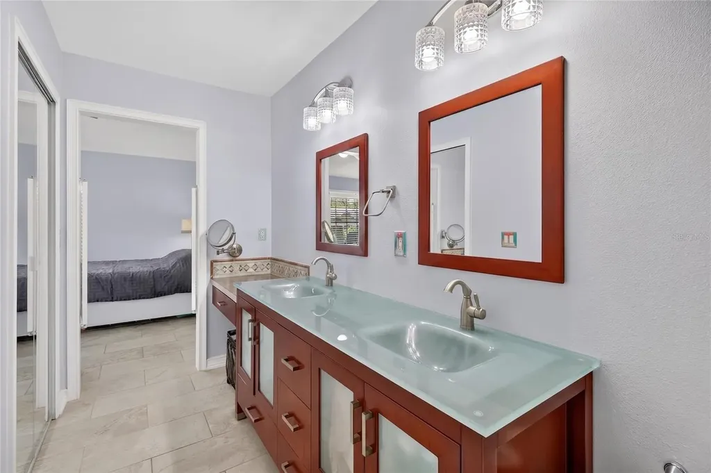 2370 Bentley Drive Palm Harbor FL 34684