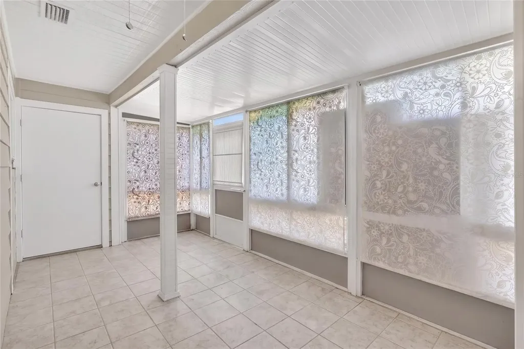 2370 Bentley Drive Palm Harbor FL 34684