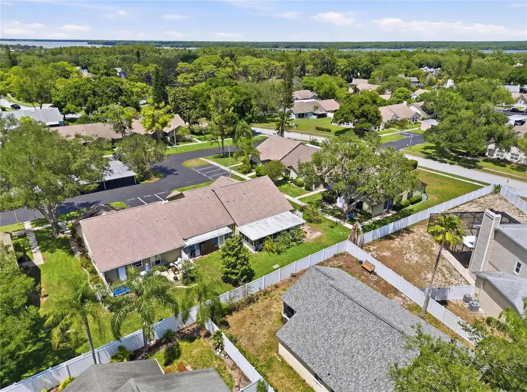 2370 Bentley Drive Palm Harbor FL 34684