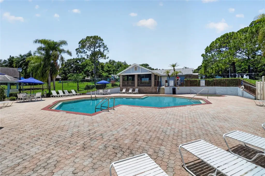 2370 Bentley Drive Palm Harbor FL 34684