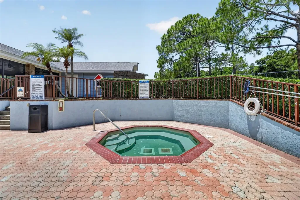 2370 Bentley Drive Palm Harbor FL 34684