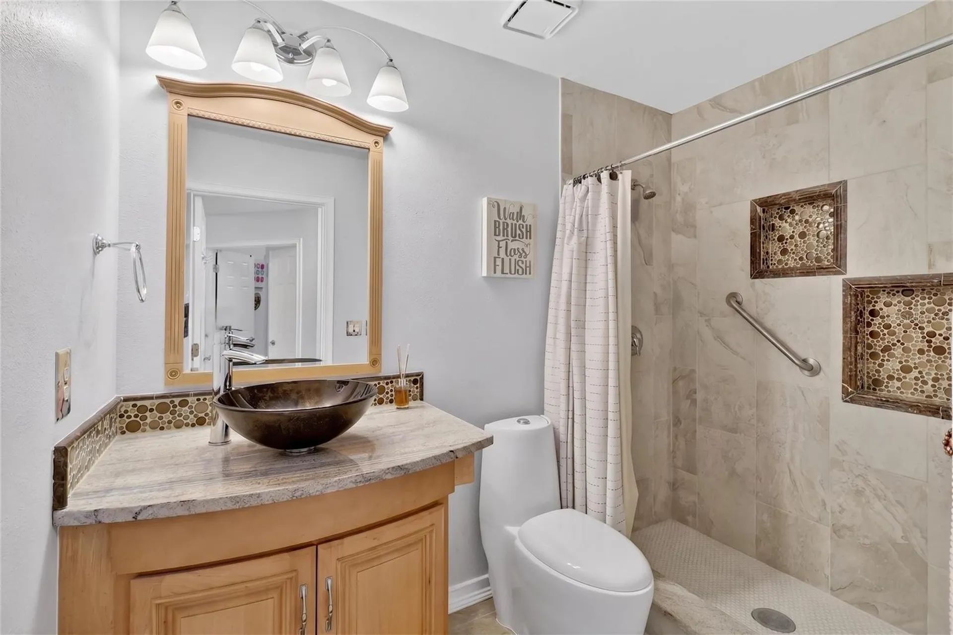 2370 Bentley Drive Palm Harbor FL 34684