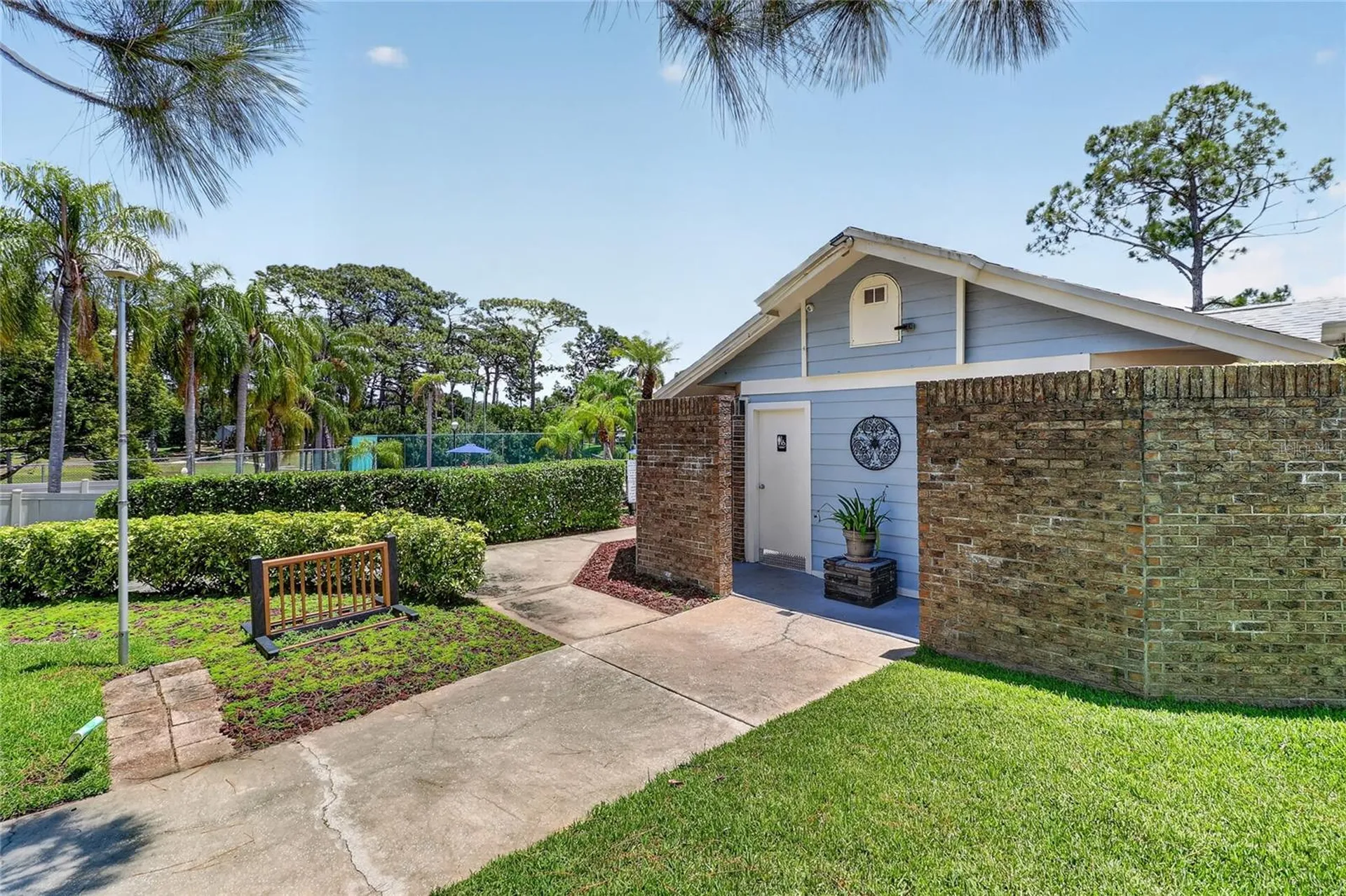 2370 Bentley Drive Palm Harbor FL 34684