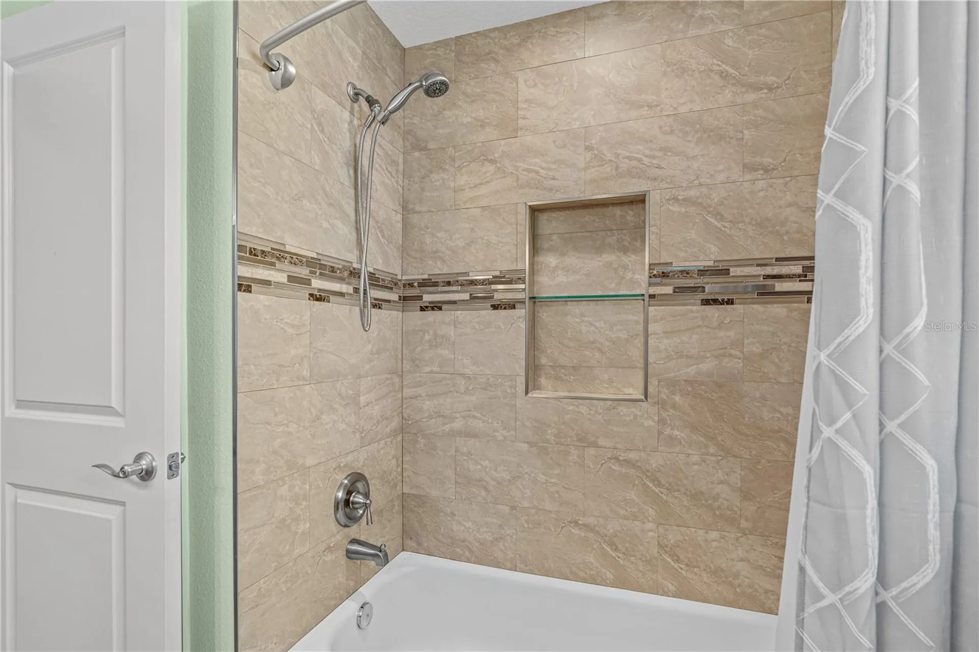 2513 Queen Palm Drive Edgewater FL 32141