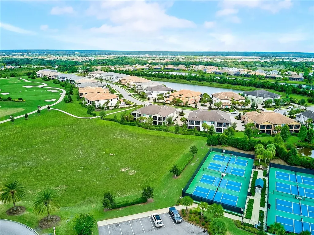 7630 Windy Hill Cove Bradenton FL 34202