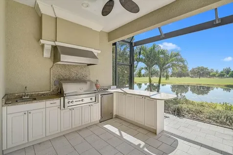 7630 Windy Hill Cove Bradenton FL 34202