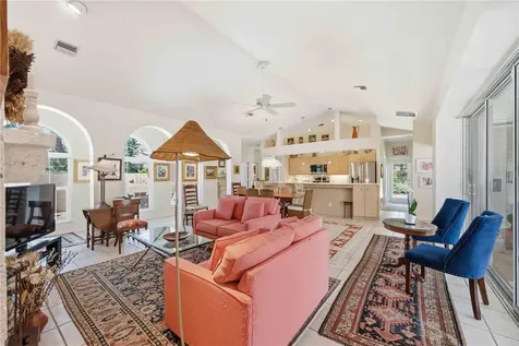 517 Granada Avenue Venice FL 34285