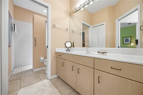 517 Granada Avenue Venice FL 34285