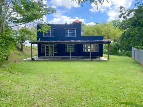 3 Sr 829 Bayamon PR 00957