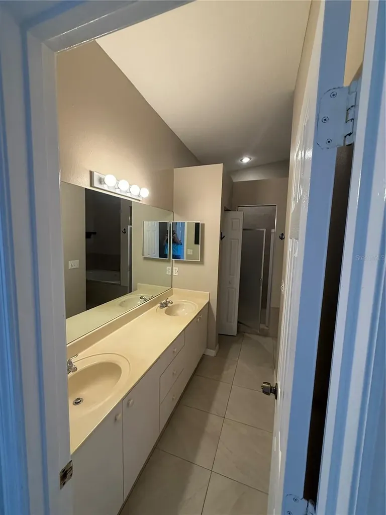 1117 Pinellas Bayway S Tierra Verde FL 33715